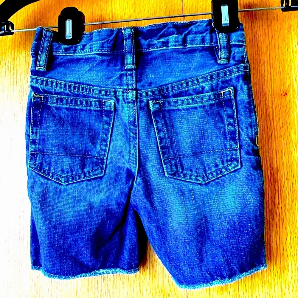 Baby Gap denim fringe boy’s distressed blue jean shorts size 3 adjustable waist